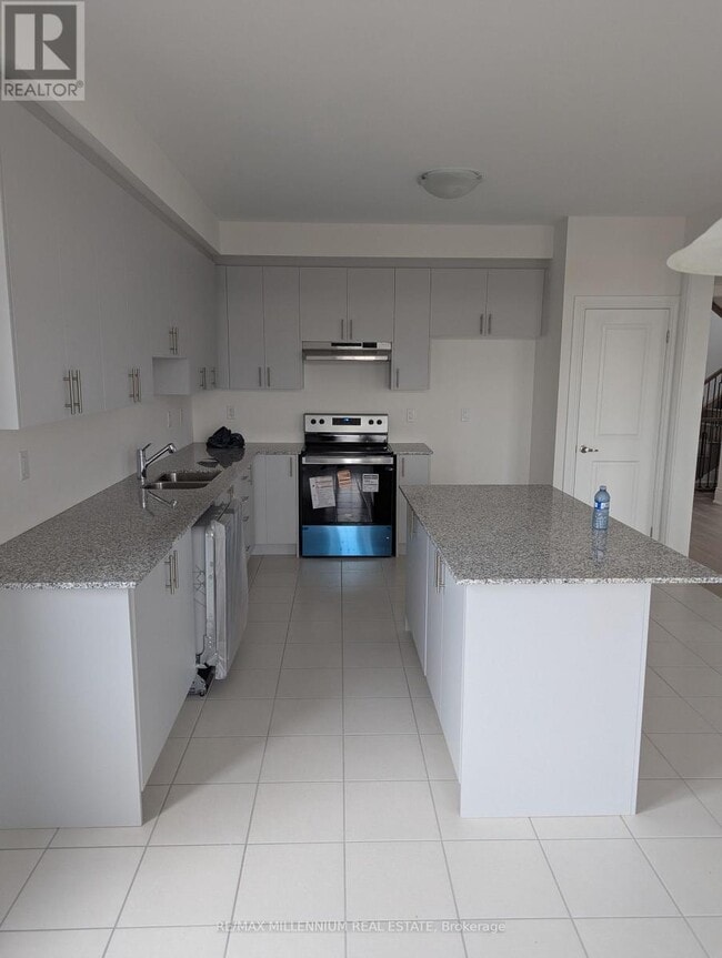 Photo - 43 Brethet Hts