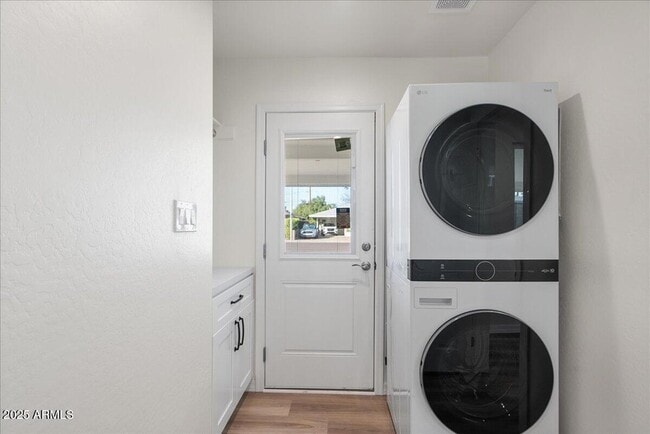 Photo - 2623 N 74th Pl