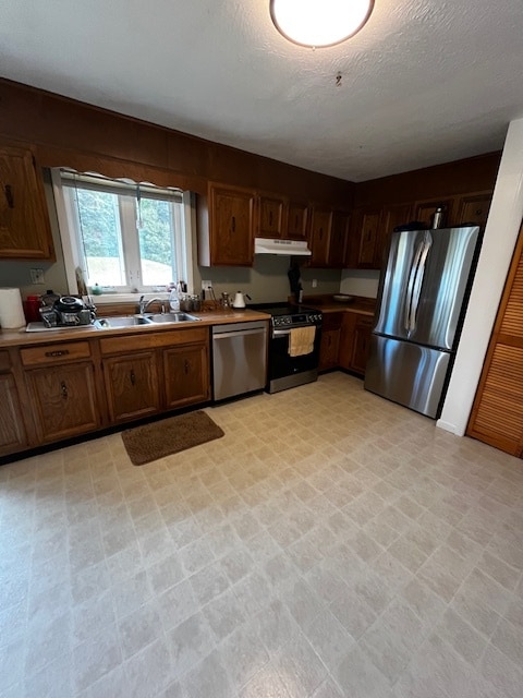 Photo - 295 Macrae Rd