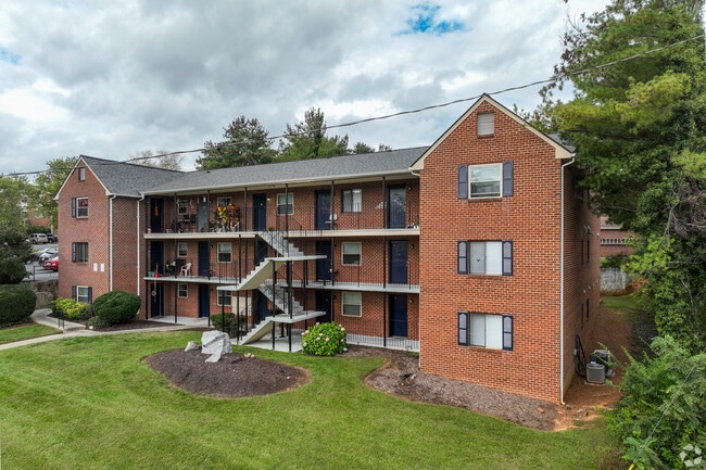 The Stone Ridge Apartments