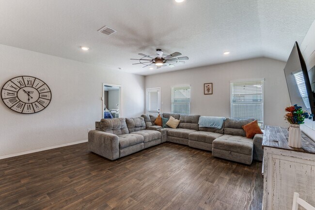Photo - 4 bed / 2 bath / 2,032 sq ft / built 2022 / Arroyo Ranch Ph 2 / 1-story / 2-car garage