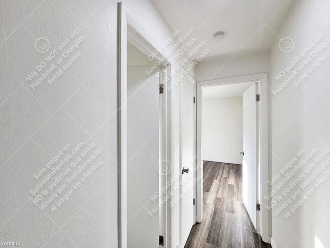 Photo - 2 br, 1 bath 4plex - 4270 Loomis Ave D D