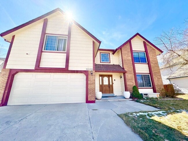 Building Photo - 12198 E Vassar Dr