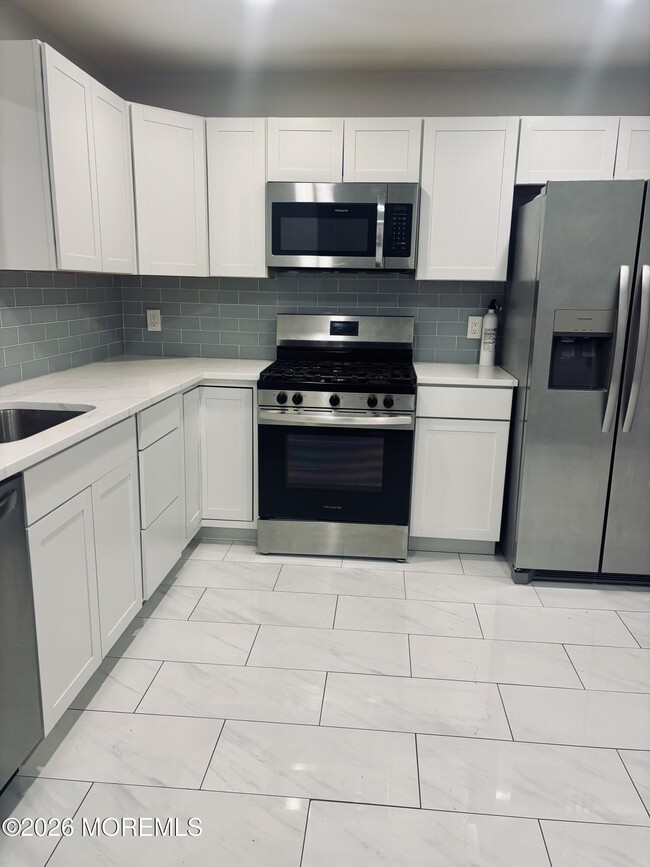 Photo - 1 Upperbrook Ct