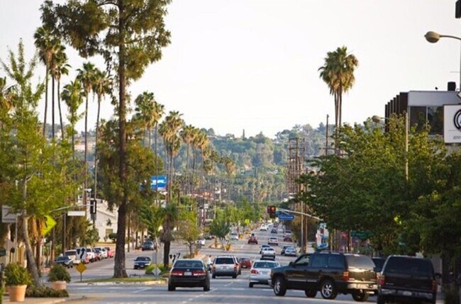 Atwater Village - 3358 Glendale Blvd Unidad 3358.25