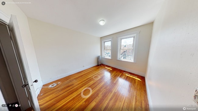 Photo - 1340A Commonwealth Ave