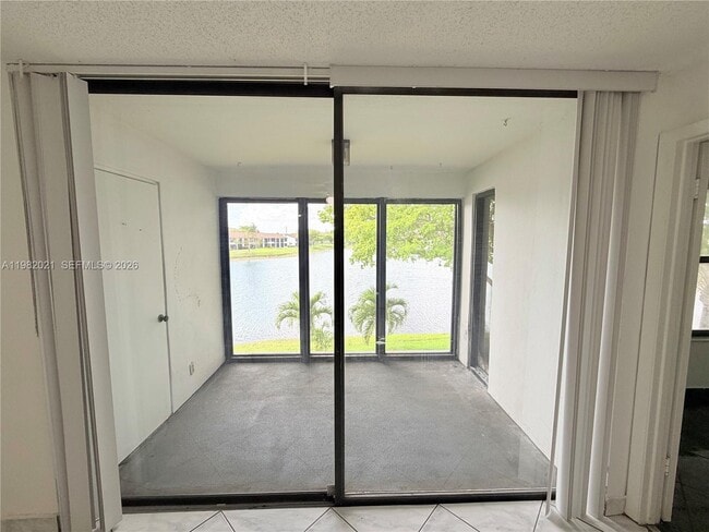 Photo - 206 Lake Pointe Dr Unit 206