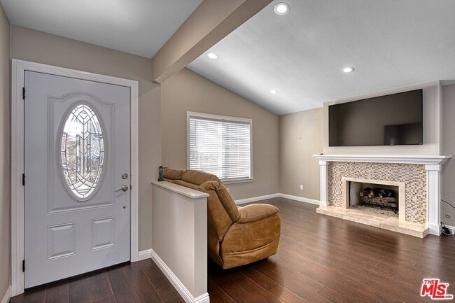 Photo - 30655 Lakefront Dr