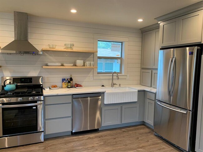 Photo - 3116 2nd St