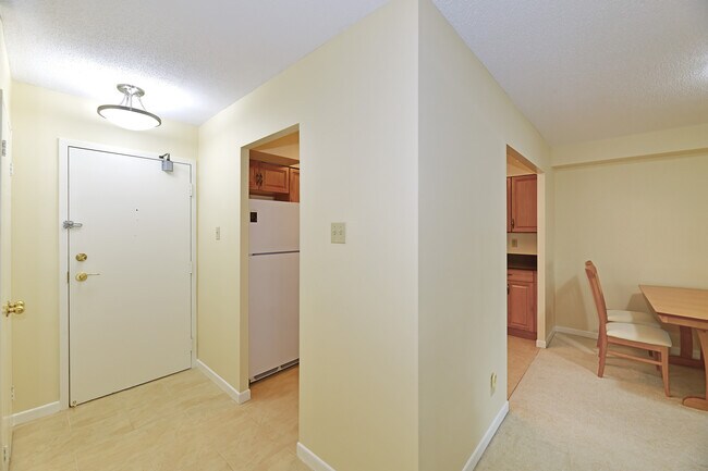 Photo - 95 Prince Arthur Ave