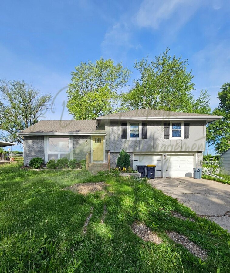 BEAUTIFUL HOME IN THE NORTHLAND!!! - BEAUTIFUL HOME IN THE NORTHLAND!!!