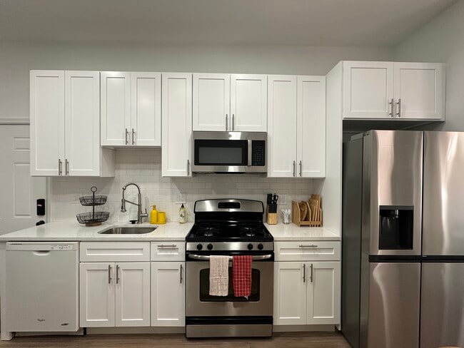 Building Photo - 313 N 37th St Unit A Rental
