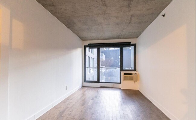 Photo - 1414 Rue Rue Chomedey