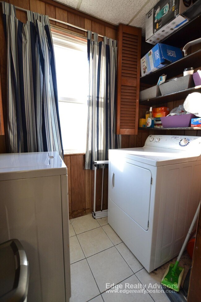 Photo - 285 Market St Apartment Unit 1
