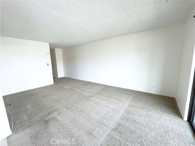 4595 California Ave Unidad 209