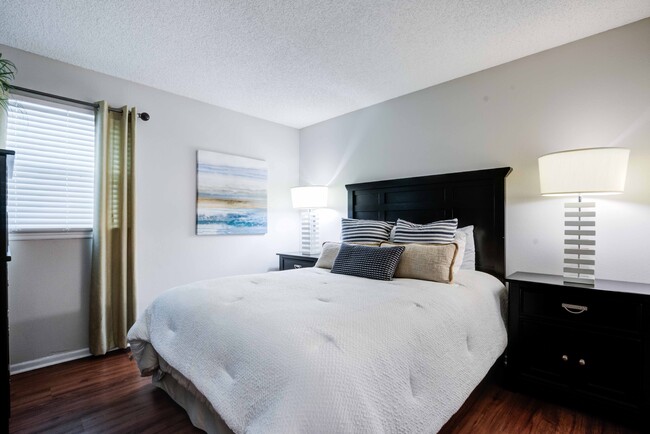 Coral Club Apartment Homes