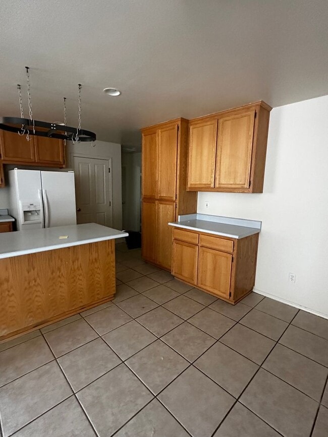 Photo - Newer Shandon Home