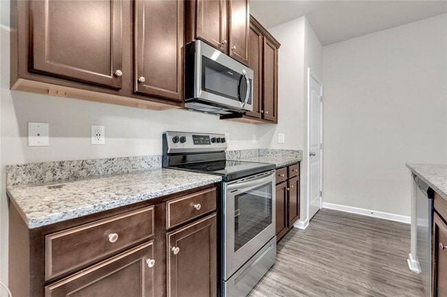 Photo - 2106 Irvin Ct