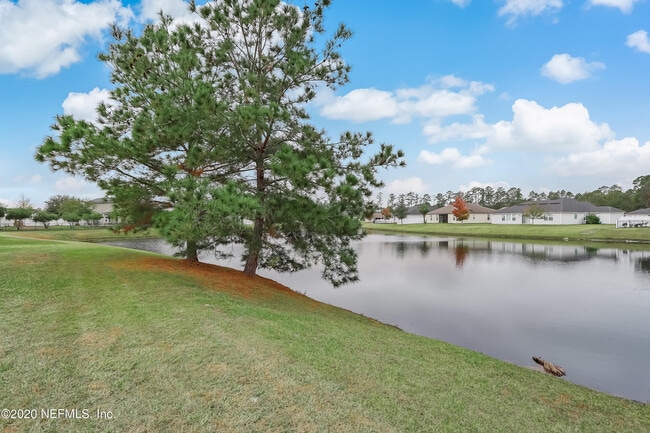 1416 King Rail Ln