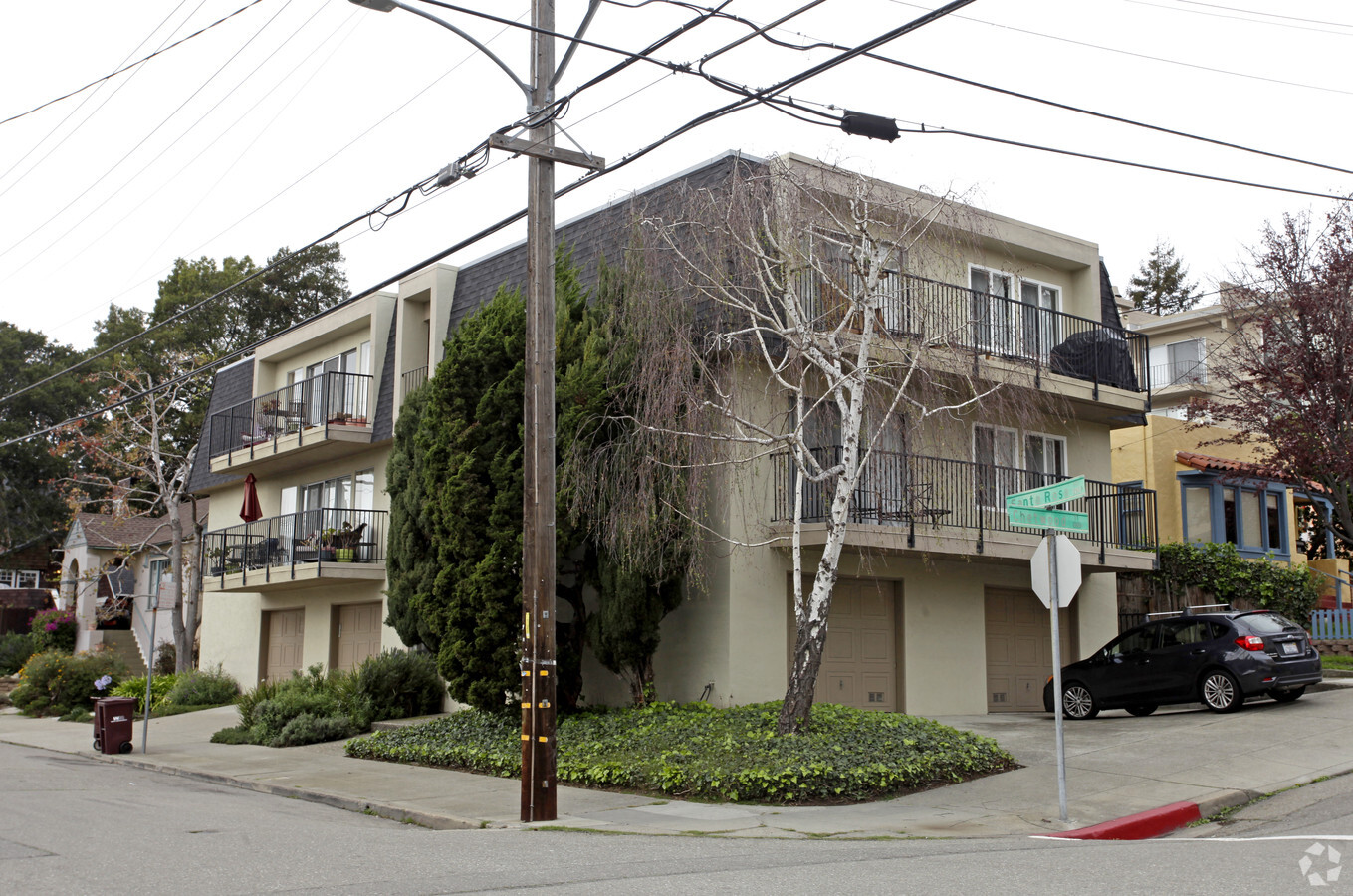 Photo - 230 Santa Rosa Ave Apartments