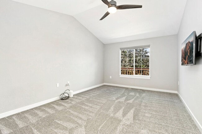 Photo - 3002 W Elizabeth St Unit 22F