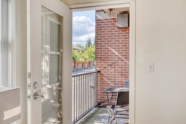 Photo - 11000 NE 10th St Unidad FL3-ID3501A