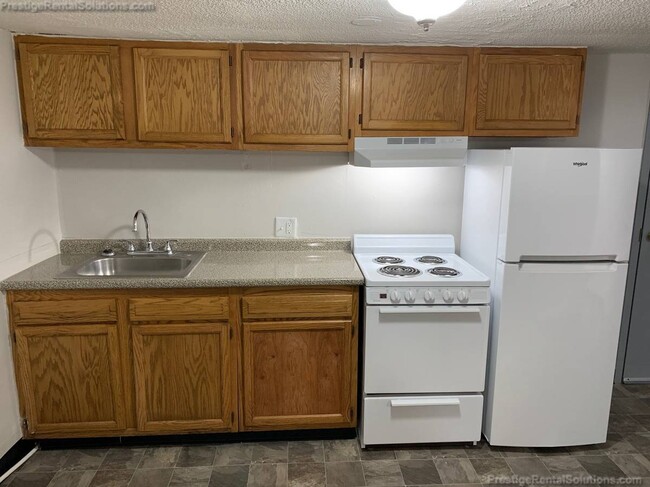 Building Photo - 30 S Huntington Ave Rental