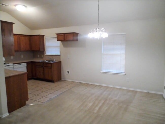 Photo - 3613 Ellis Ave