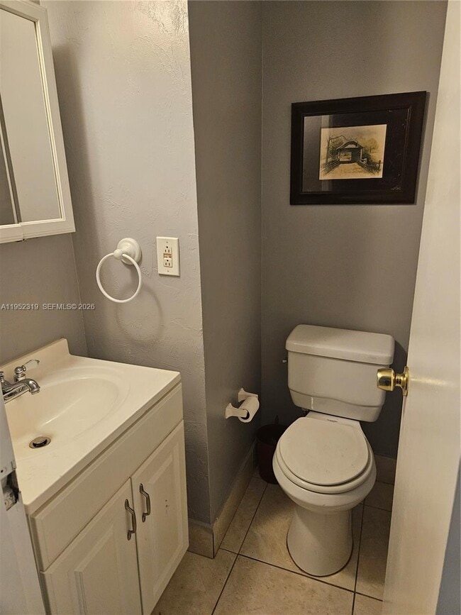 Photo - 4384 NW 9th Ave Unit 20-3C