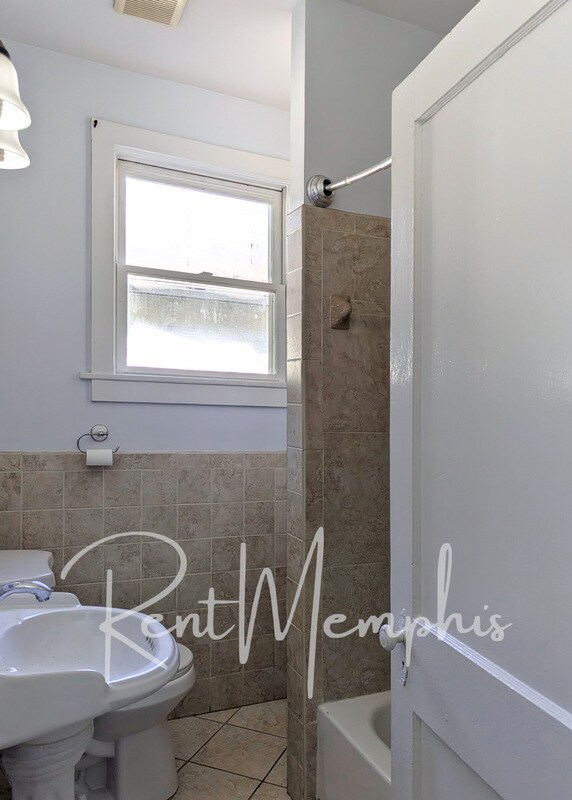 Photo - 345/347 Garland Street - 347