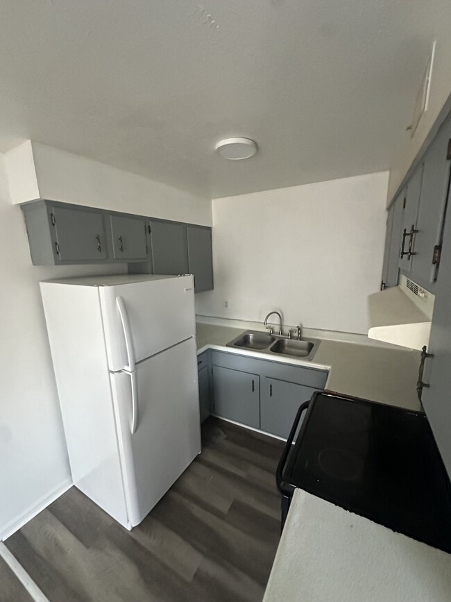 Photo - 7528 Garrison Rd