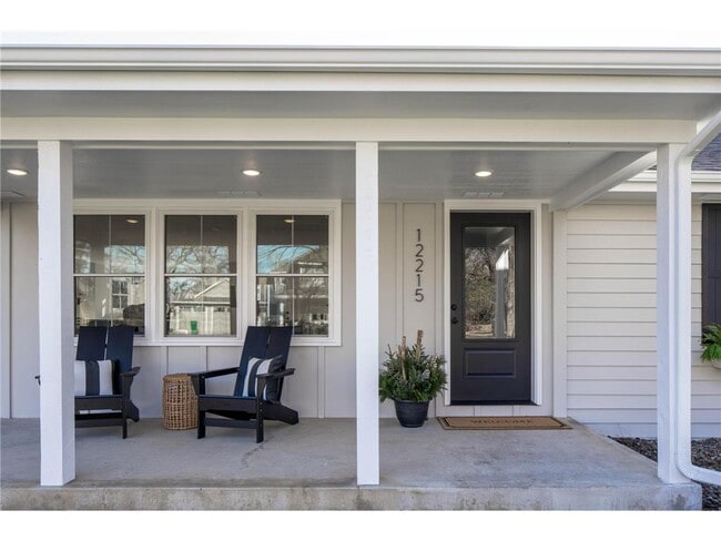 Building Photo - 12215 Westridge Ln