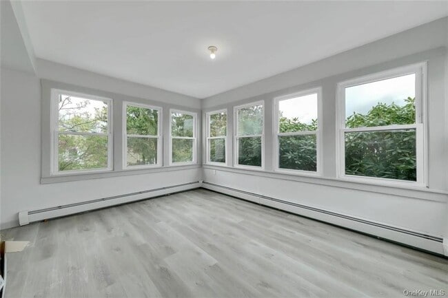 Photo - 32 Highland Dr