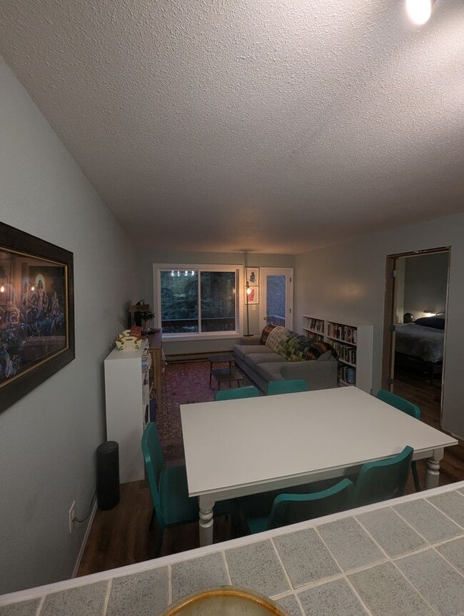 Photo - 2 bed/1 bath Crowhill condo on Douglas- Unfurnished
