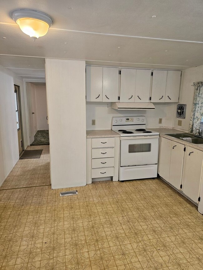 Photo - Cute 1BED/1BATH Available Now!