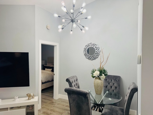 Photo - 206 Liberty Ct Unit 206