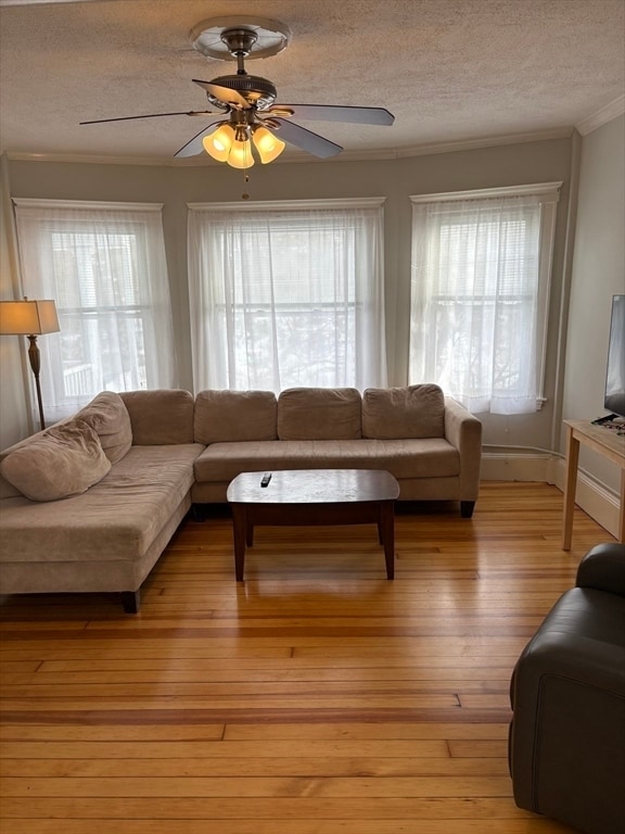 Photo - 1877 Hyde Park Ave Unidad 2