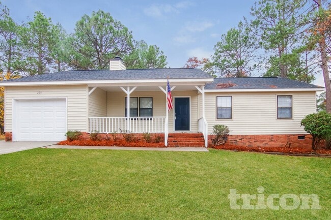 Building Photo - 208 Pond Ridge Rd E