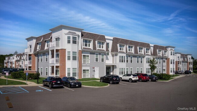 Photo - 75 Circle Dr Unit 91-101