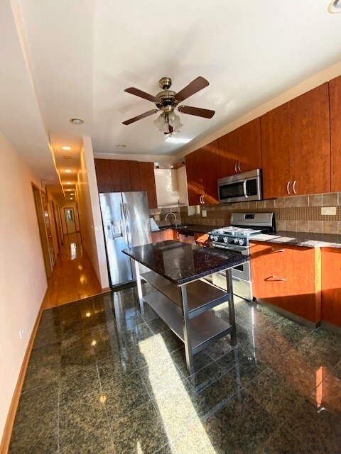 Photo - 5052 N Winthrop Ave Unit 2