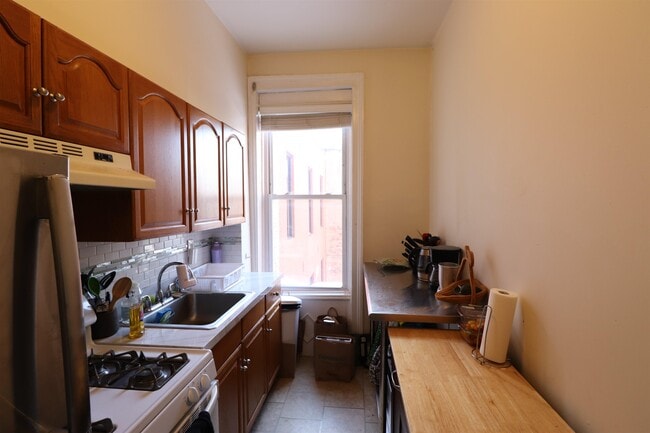 Photo - 202 Bloomfield St Unit 2