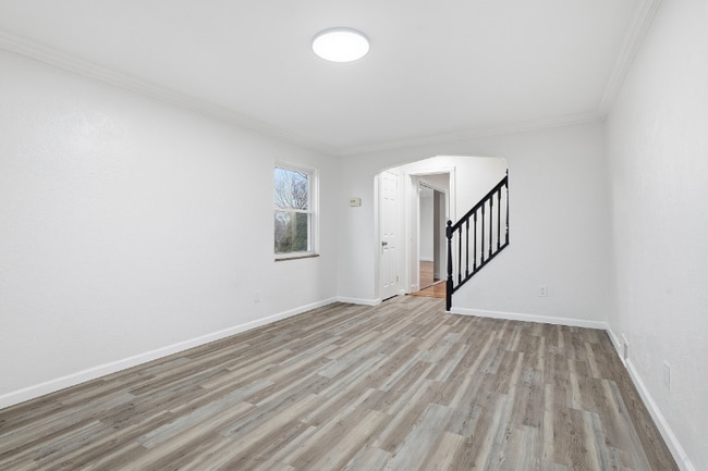 Photo - 3405 Willett Rd