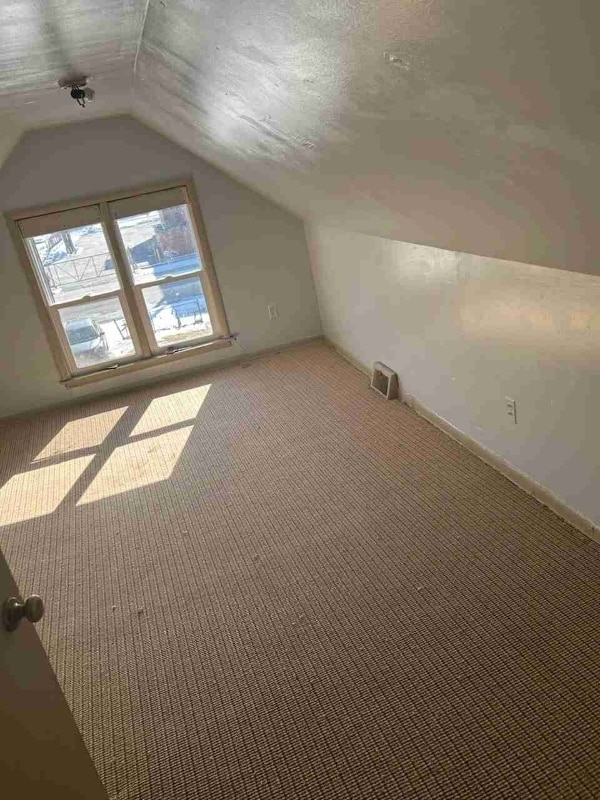56 W 113th Pl