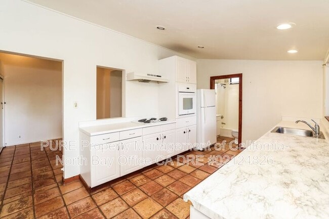 Photo - 201 Meadowlark Ln