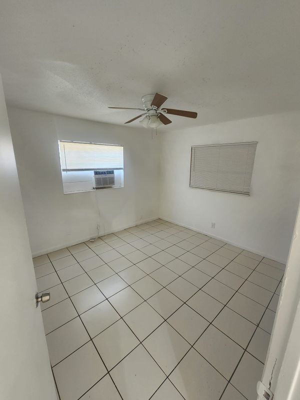 Photo - 5425 NW 15th Ct Unit #5425
