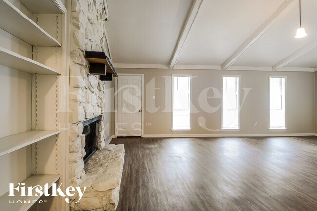 Photo - 6030 Elk Grove Rd