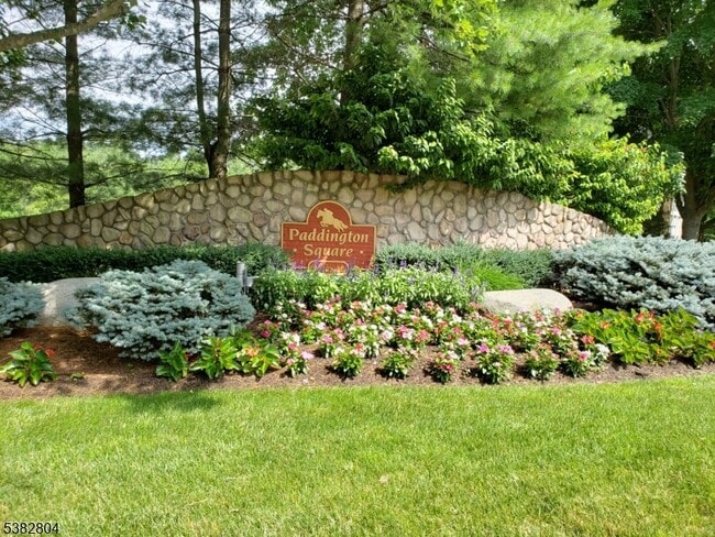 Building Photo - 1242 Garrison Ct Unit 1242 Rental