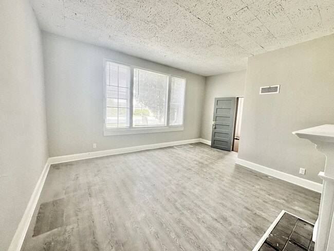 Photo - 2901 S 43rd St Unit 2901