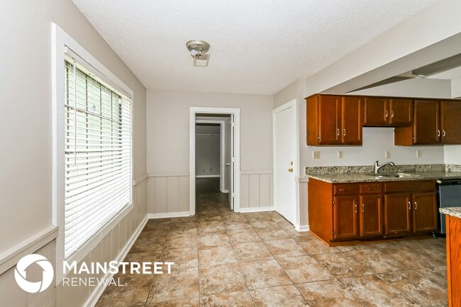 Photo - 6770 Starkenburg Ln