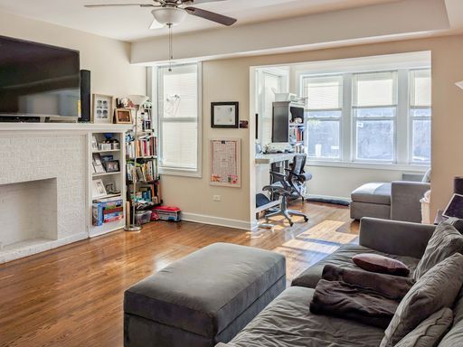 Photo - 4816 N Wolcott Ave Unidad 1